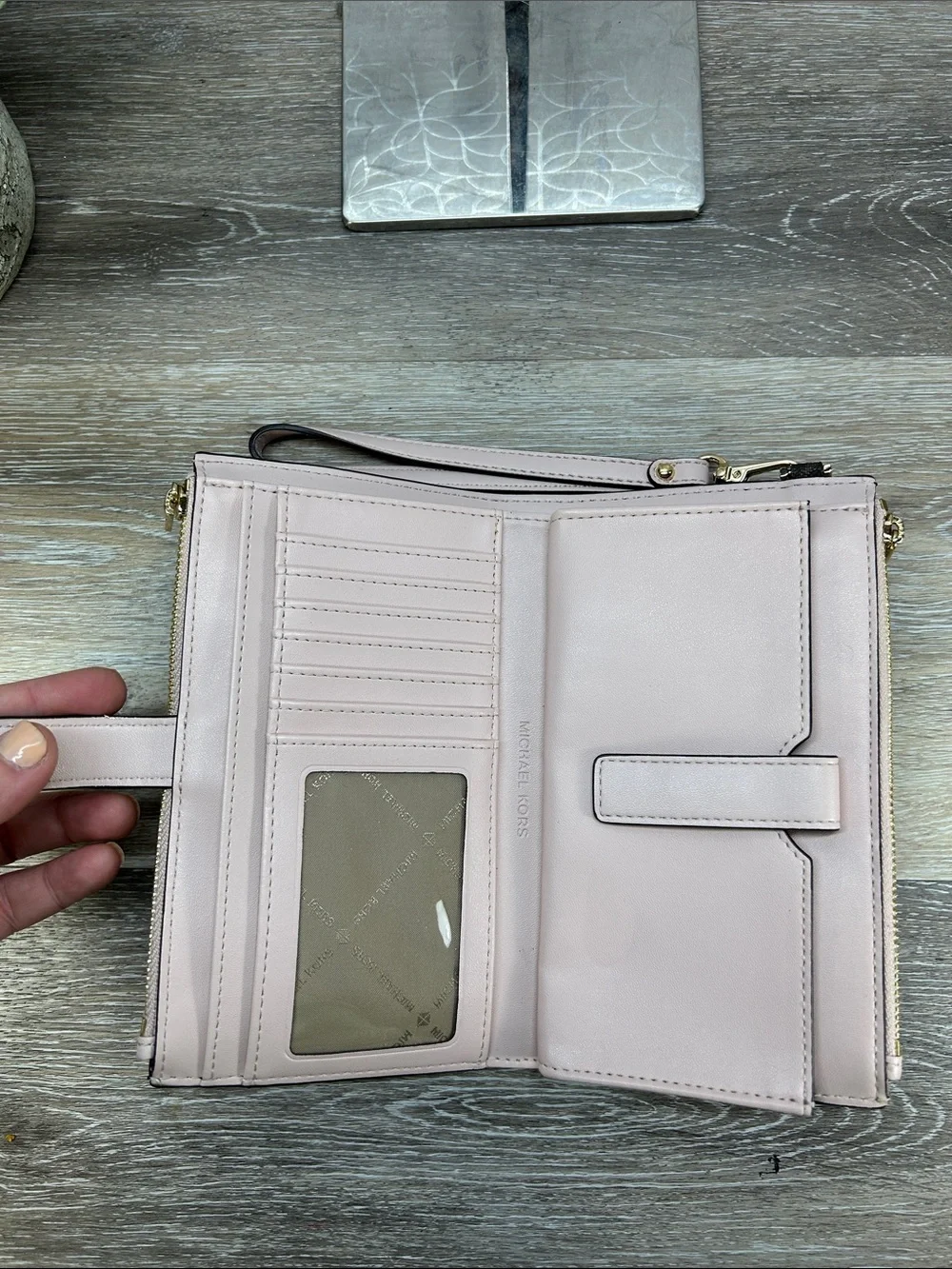 9508 Michael Kors Brown Tote with Pale Pink Trim and Matching Wristlet 269019508